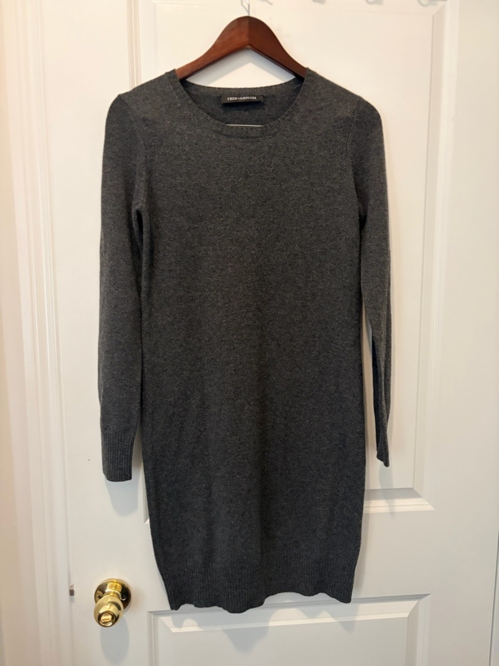 IRIS V ARNIM 100% Cashmere Gray Long-sleeve Sweater Dress - small